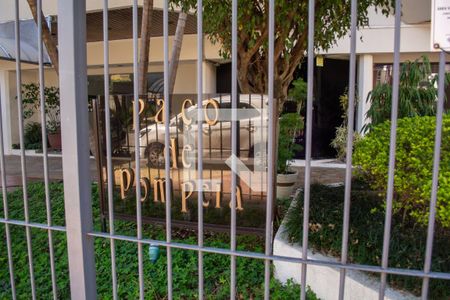 Apartamento para alugar com 63m², 2 quartos e 1 vagaFachada