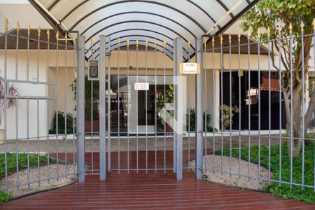 Apartamento para alugar com 63m², 2 quartos e 1 vagaFachada