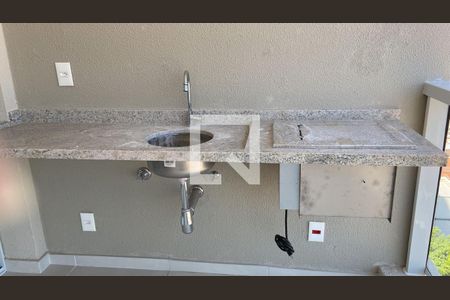 Apartamento à venda com 87m², 3 quartos e 2 vagas Apartamento à venda com 87m², 3 quartos e 2 vagasVaranda