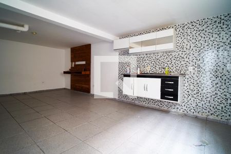 Casa para alugar com 700m², 3 quartos e 6 vagasCozinha