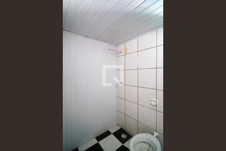 Casa para alugar com 700m², 3 quartos e 6 vagasLavabo