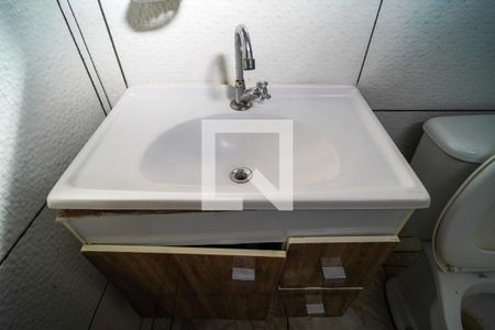 Casa para alugar com 700m², 3 quartos e 6 vagasBanheiro 2