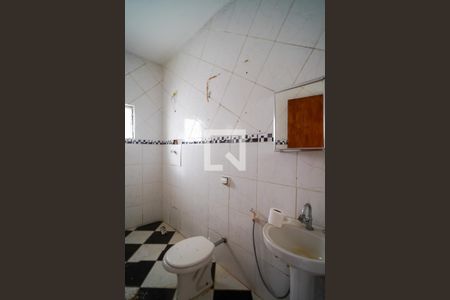 Casa para alugar com 700m², 3 quartos e 6 vagasBanheiro