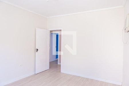 Casa à venda com 160m², 3 quartos e 3 vagas Casa à venda com 160m², 3 quartos e 3 vagasSuíte 2