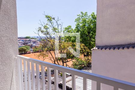 Casa à venda com 160m², 3 quartos e 3 vagas Casa à venda com 160m², 3 quartos e 3 vagasVaranda Dos Quartos