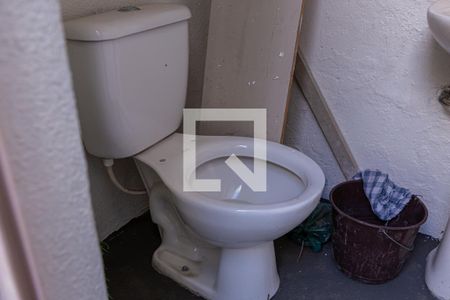 Casa à venda com 160m², 3 quartos e 3 vagas Casa à venda com 160m², 3 quartos e 3 vagasBanheiro da Varanda gourmet