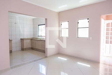 Casa à venda com 160m², 3 quartos e 3 vagas Casa à venda com 160m², 3 quartos e 3 vagasSala de Jantar