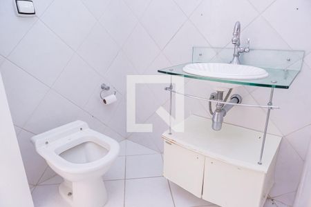 Casa à venda com 160m², 3 quartos e 3 vagas Casa à venda com 160m², 3 quartos e 3 vagasBanheiro da Suíte 2