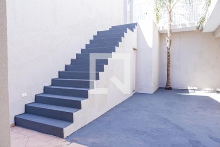 Casa à venda com 160m², 3 quartos e 3 vagas Casa à venda com 160m², 3 quartos e 3 vagasVaranda gourmet