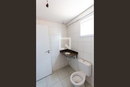 Apartamento à venda com 60m², 2 quartos e 1 vaga Apartamento à venda com 60m², 2 quartos e 1 vagaBanheiro da Suíte