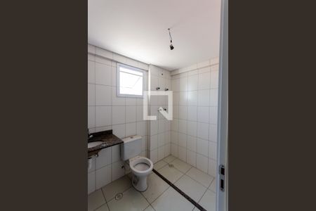 Apartamento à venda com 60m², 2 quartos e 1 vaga Apartamento à venda com 60m², 2 quartos e 1 vagaBanheiro da Suíte