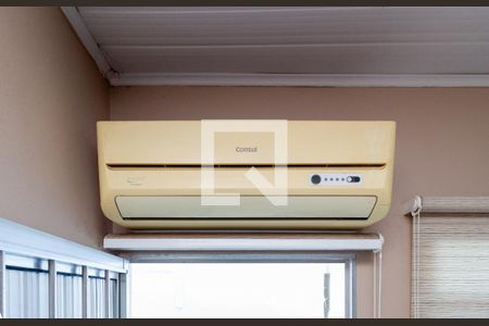 Detalhe - Sala de casa à venda com 3 quartos, 270m² em Vila Invernada, São Paulo