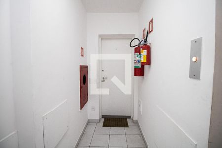 Apartamento à venda com 97m², 3 quartos e 1 vaga Apartamento à venda com 97m², 3 quartos e 1 vagaHall do andar