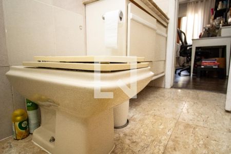 Apartamento à venda com 97m², 3 quartos e 1 vaga Apartamento à venda com 97m², 3 quartos e 1 vagaBanheiro 1