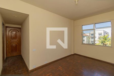 Sala de apartamento para alugar com 2 quartos, 75m² em Olaria, Rio de Janeiro