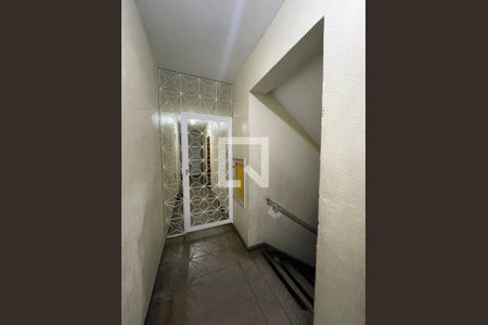 Apartamento para alugar com 75m², 2 quartos e sem vaga Apartamento para alugar com 75m², 2 quartos e sem vagaEntrada