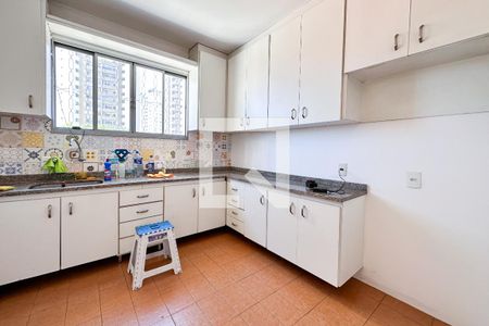 Casa para alugar com 160m², 3 quartos e 2 vagasCozinha