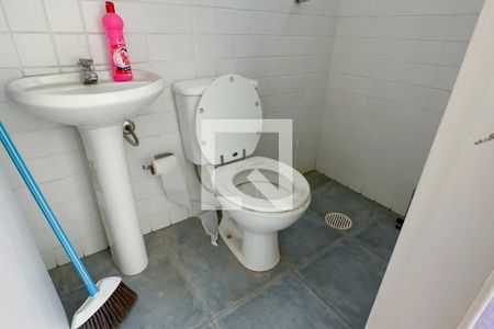 Casa para alugar com 160m², 3 quartos e 2 vagasBanheiro de serviço