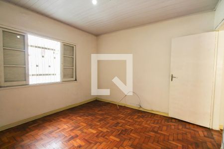 Quarto 1 de casa para alugar com 2 quartos, 80m² em Vila Carrão, São Paulo