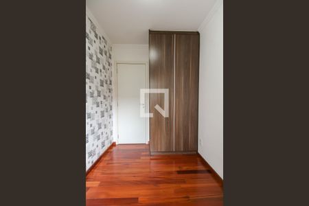Apartamento à venda com 95m², 3 quartos e 2 vagasQuarto 2