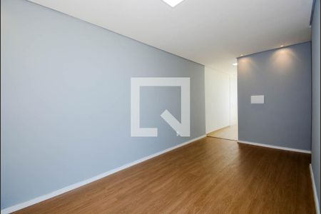 Apartamento para alugar com 40m², 2 quartos e 1 vaga Apartamento para alugar com 40m², 2 quartos e 1 vagaSala