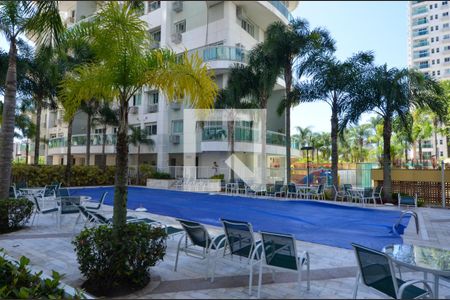 Apartamento para alugar com 106m², 3 quartos e 2 vagas Apartamento para alugar com 106m², 3 quartos e 2 vagasLavabo