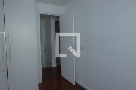 Apartamento para alugar com 106m², 3 quartos e 2 vagas Apartamento para alugar com 106m², 3 quartos e 2 vagasQuarto 2