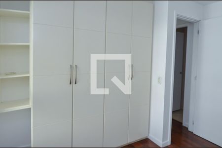 Apartamento para alugar com 106m², 3 quartos e 2 vagas Apartamento para alugar com 106m², 3 quartos e 2 vagasQuarto 1