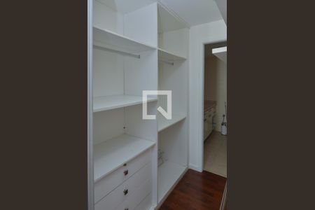 Apartamento para alugar com 106m², 3 quartos e 2 vagas Apartamento para alugar com 106m², 3 quartos e 2 vagasDetalhe