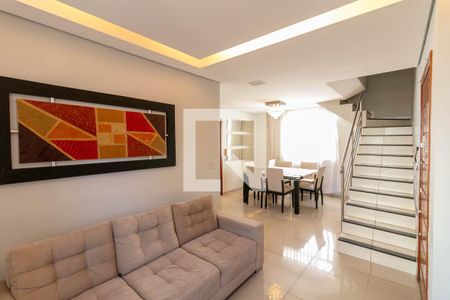 Sala de apartamento à venda com 3 quartos, 160m² em Carlos Prates, Belo Horizonte