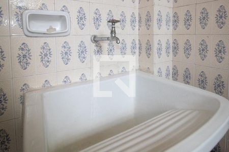 Banheiro social - tanque de apartamento à venda com 1 quarto, 36m² em Copacabana, Rio de Janeiro