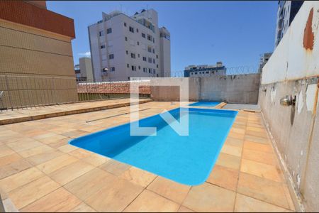 Apartamento à venda com 70m², 3 quartos e 1 vagaArea comum-piscina