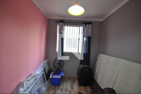 Quarto 2 de apartamento para alugar com 2 quartos, 38m² em Vila Santos, São Paulo