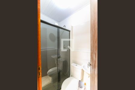 Casa à venda com 63m², 2 quartos e 2 vagas Casa à venda com 63m², 2 quartos e 2 vagasBanheiro de serviço