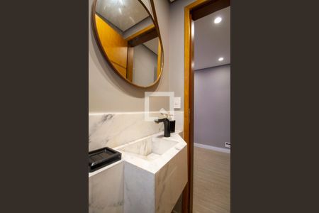 Casa à venda com 300m², 3 quartos e 2 vagasLavabo