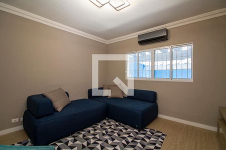 Sala de casa à venda com 3 quartos, 300m² em Parque Colonial, São Paulo