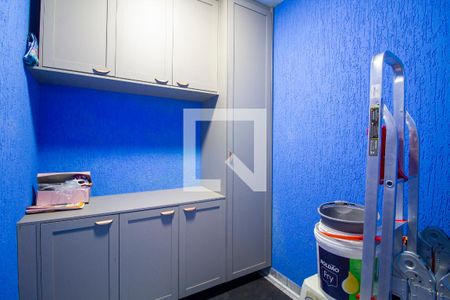 Casa à venda com 300m², 3 quartos e 2 vagasQuarto de Serviço