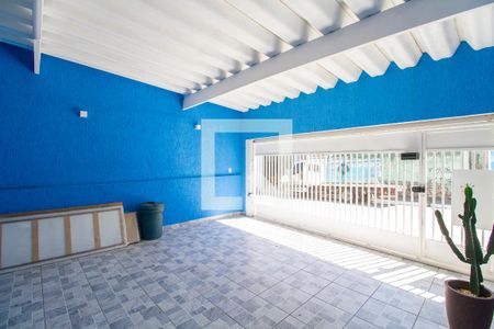 Casa à venda com 300m², 3 quartos e 2 vagasGaragem