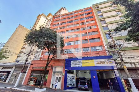 Apartamento à venda com 33m², 1 quarto e sem vaga Apartamento à venda com 33m², 1 quarto e sem vagaFachada