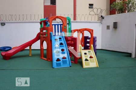 Apartamento à venda com 75m², 3 quartos e 1 vagaÁrea comum 