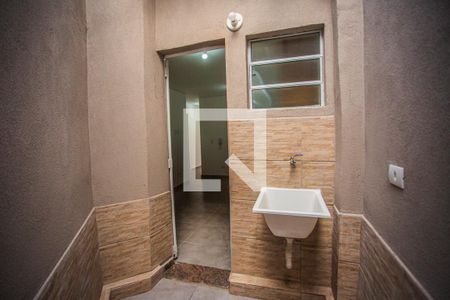 Casa de condomínio para alugar com 70m², 2 quartos e sem vaga Casa de condomínio para alugar com 70m², 2 quartos e sem vagaÁrea de Serviço