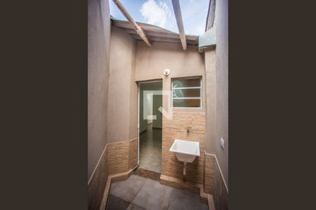Casa de condomínio para alugar com 70m², 2 quartos e sem vaga Casa de condomínio para alugar com 70m², 2 quartos e sem vagaÁrea de Serviço