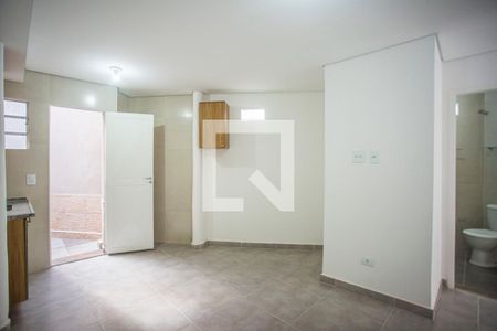 Sala / Cozinha de casa de condomínio para alugar com 2 quartos, 70m² em Parque Imperial, São Paulo