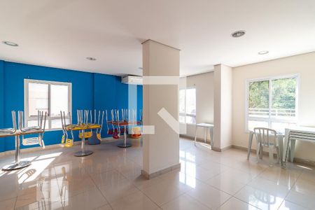 Apartamento para alugar com 54m², 2 quartos e 1 vagaÁrea comum 