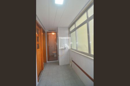 Apartamento para alugar com 126m², 4 quartos e 1 vagaÁrea de Serviço