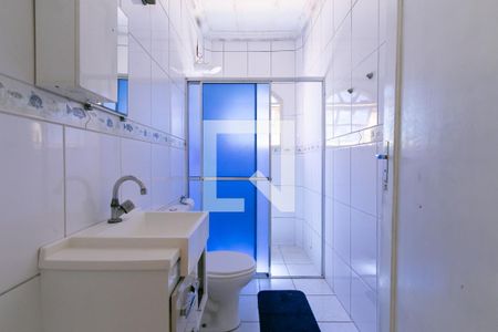 Casa à venda com 226m², 3 quartos e 2 vagasBanheiro 2