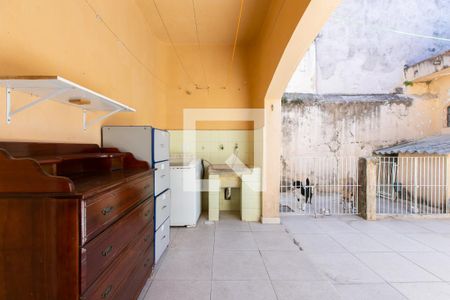 Casa à venda com 226m², 3 quartos e 2 vagasÁrea de Serviço