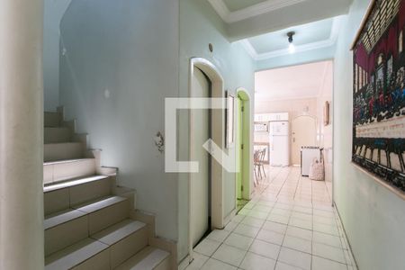 Casa à venda com 226m², 3 quartos e 2 vagasCorredor