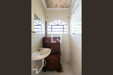 Casa à venda com 226m², 3 quartos e 2 vagasBanheiro da Edícula