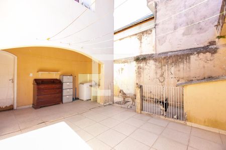 Casa à venda com 226m², 3 quartos e 2 vagasÁrea de Serviço - Quintal